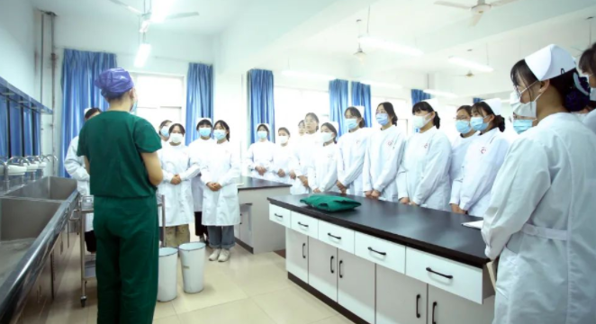 石家庄冀联医学院实训楼.png
