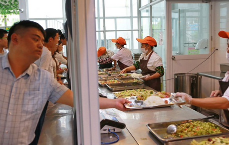 石家庄冀联医学院食堂贵不贵.png